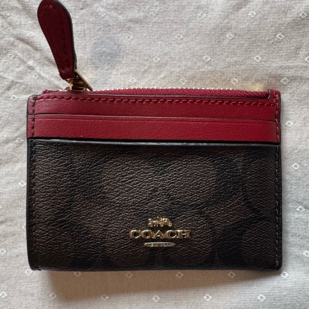 Coach Black and Burgundy Card Wallet